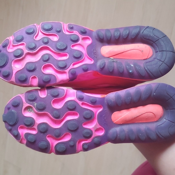 Nike Air Max 270 React - Picture 14 of 14